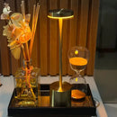 Luminária de Led Mendoza com Acendimento ao toque - Cazehn (Desconto progressivo)